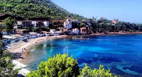 Carroubier Beach