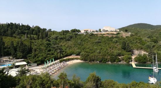 Karbouno Beach
