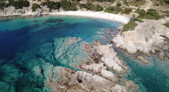 Achlada beach