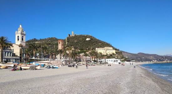 Playa de Noli (Playa de los Pescadores)