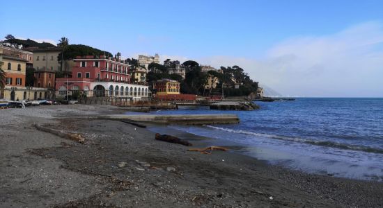Piazza del Sole Beach