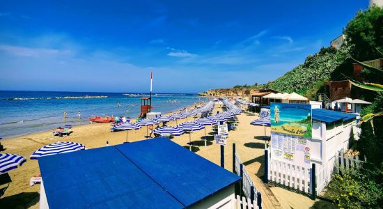 Spiaggia Arco Muto