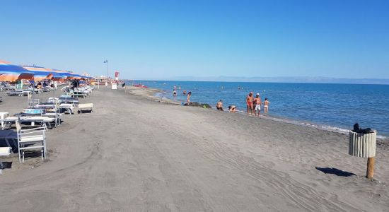 Margherita di Savoia Beach