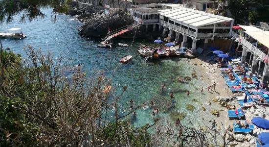 Spiaggia Torre Saracena