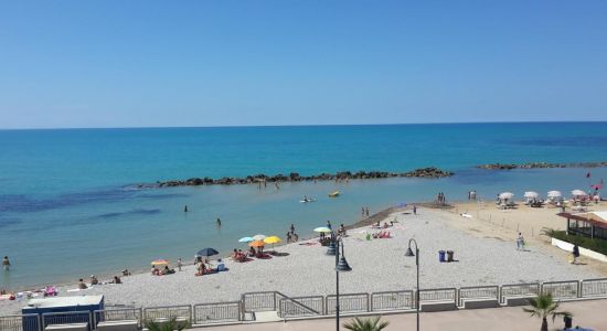 Seccagrande Beach