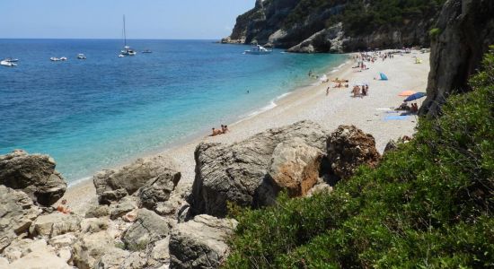 Spiaggia di Cala Sisine