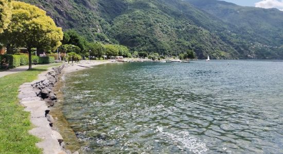 Dervio Beach