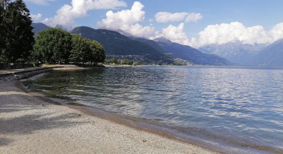 Dongo Beach