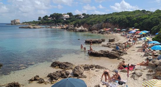 Cala Spinosa di Alghero Beach