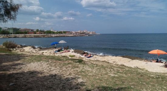 Giovinazzo free Beach
