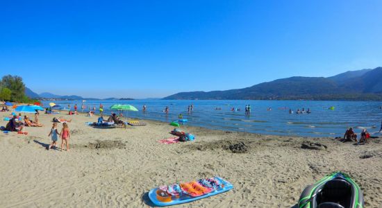 Isolino Beach