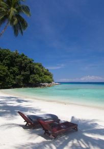 Isla Lang Tengah