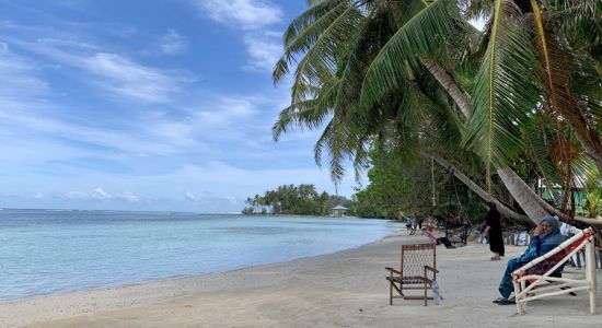 Thirifalhaandi Athiri Beach