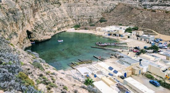 Sea of ​​Duejra Inland Beach