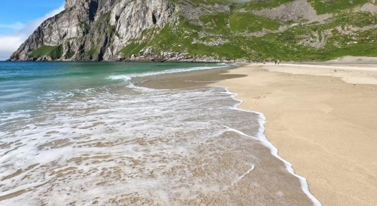 Playa Kvalvika