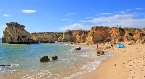 Praia dos Arrifes