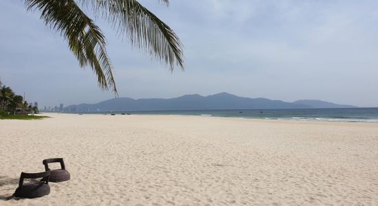 Son Thuy Beach