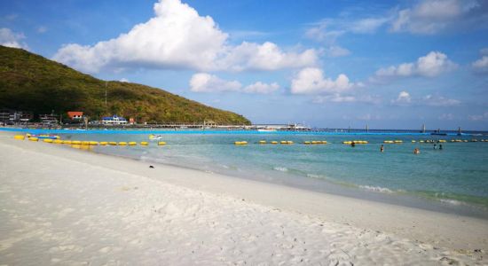 Tawaen Beach