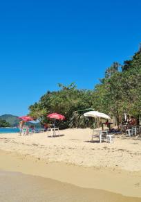 Isla Pelada Pequena
