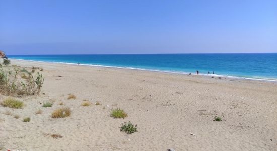 Yanisli Cave beach