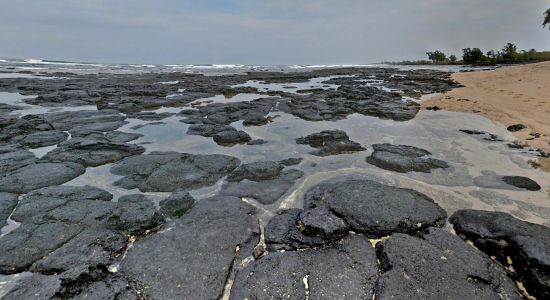 Makanalua Beach