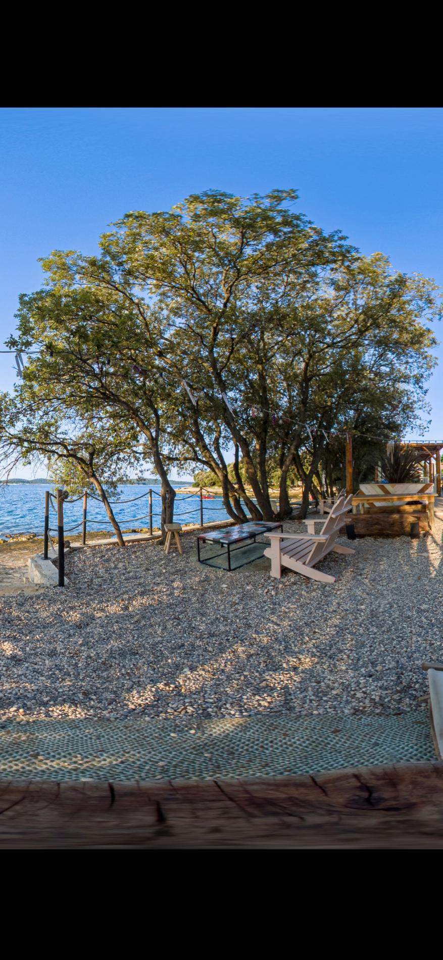 Foto de Lim beach área de servicios