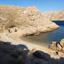 Foto de Gnjilova beach y su hermoso paisaje