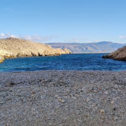 Foto de Konjska beach y su hermoso paisaje