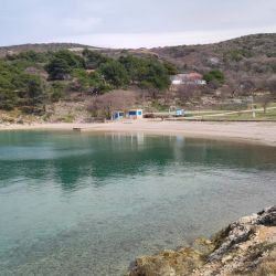 Foto de Konobe beach con muy limpia nivel de limpieza