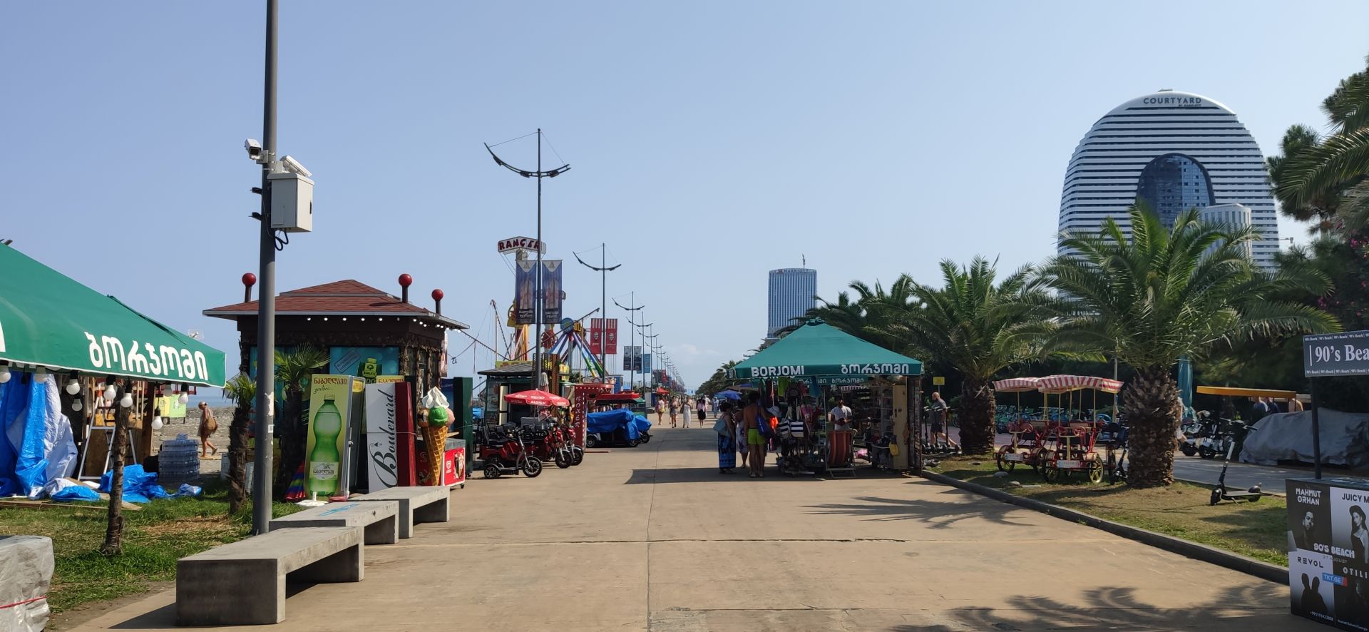 Foto de Batumi beach y el asentamiento