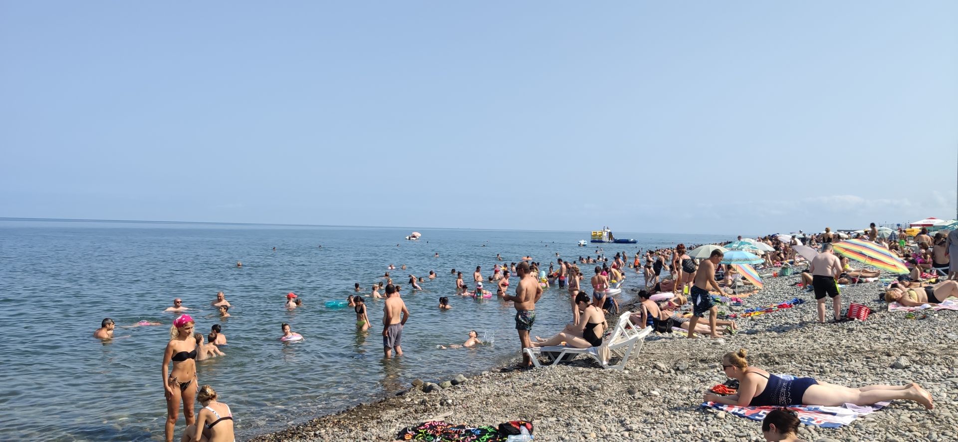 Foto de Batumi beach - lugar popular entre los conocedores del relax