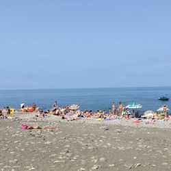 Foto de Batumi beach con algo limpia nivel de limpieza