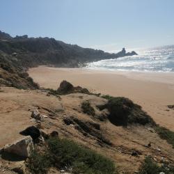Foto de Sidi Boudala rodeado de montañas