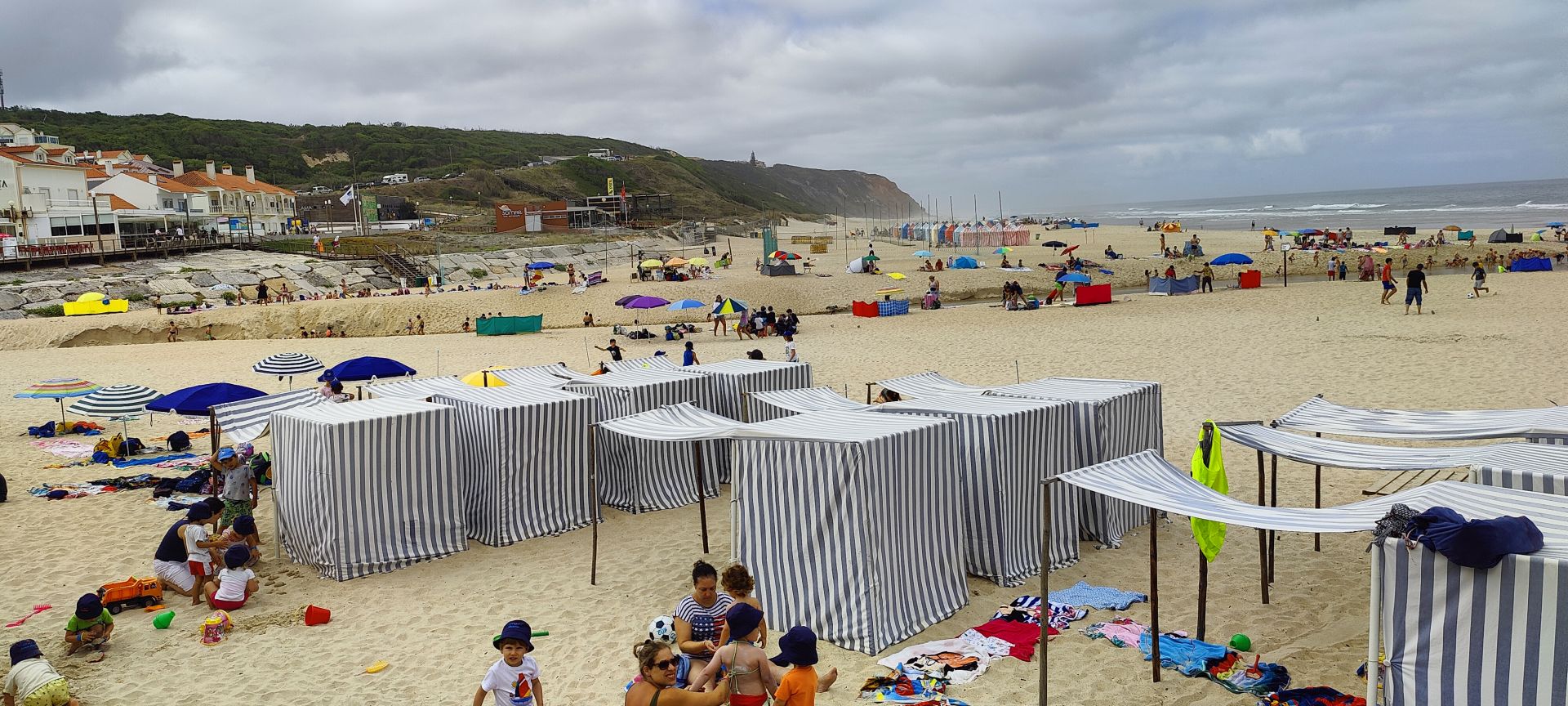 Foto de Praia da Mina - lugar popular entre los conocedores del relax