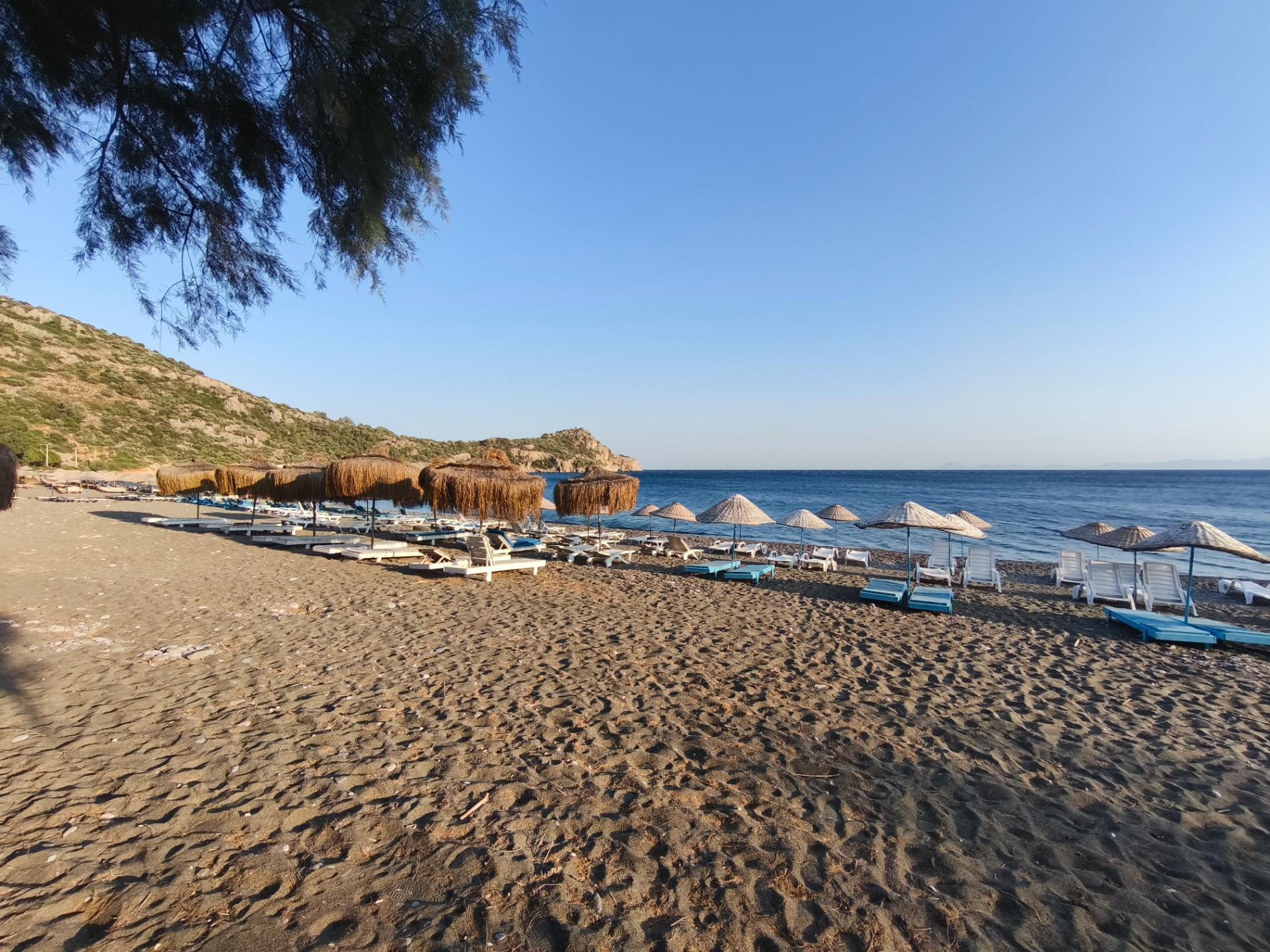 Foto de Ovabuku beach área parcialmente reacondicionada