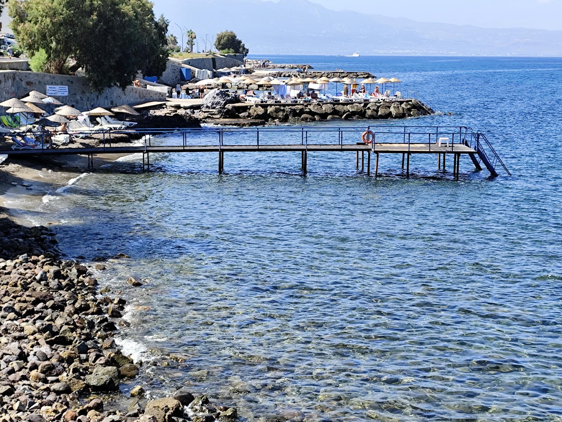 Foto de Turgutreis beach II con algo limpia nivel de limpieza