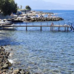 Foto de Turgutreis beach II con algo limpia nivel de limpieza