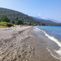 Foto de Guzelcamli beach - lugar popular entre los conocedores del relax