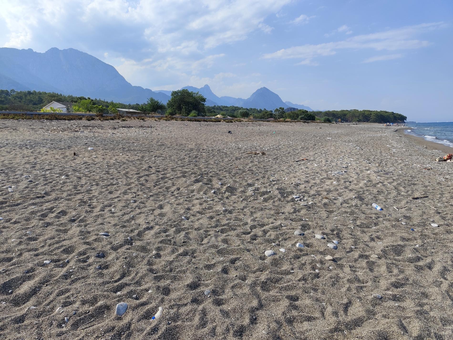 Foto de Kemer Halk Plaji III - lugar popular entre los conocedores del relax