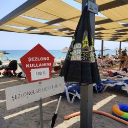 Foto de Belek Public beach con costa recta y larga