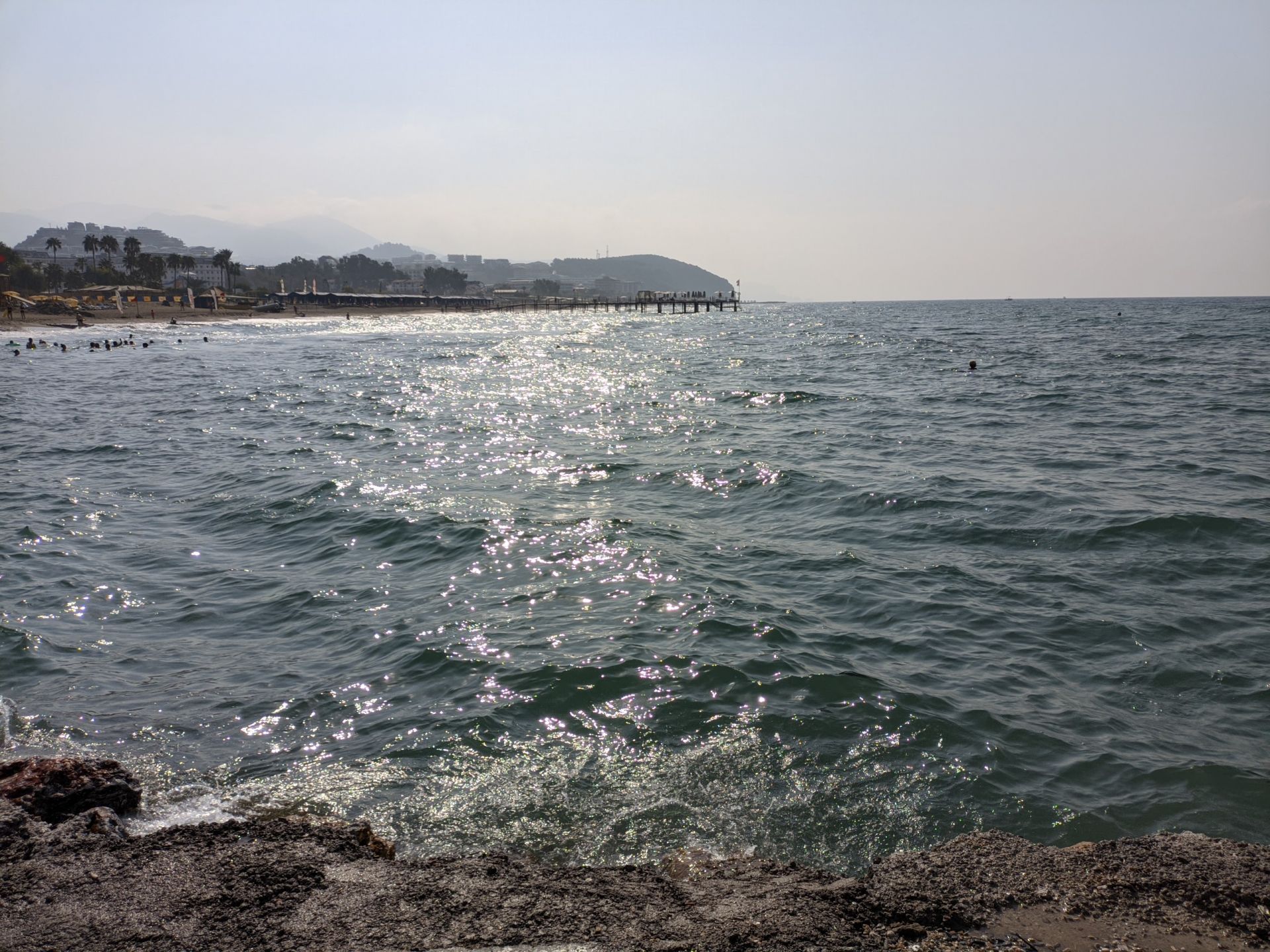 Foto de Konaklı Beach y el asentamiento