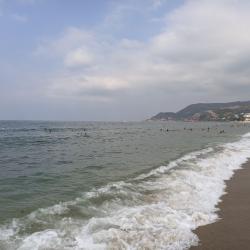 Foto de Playa de Cleopatra con costa recta y larga