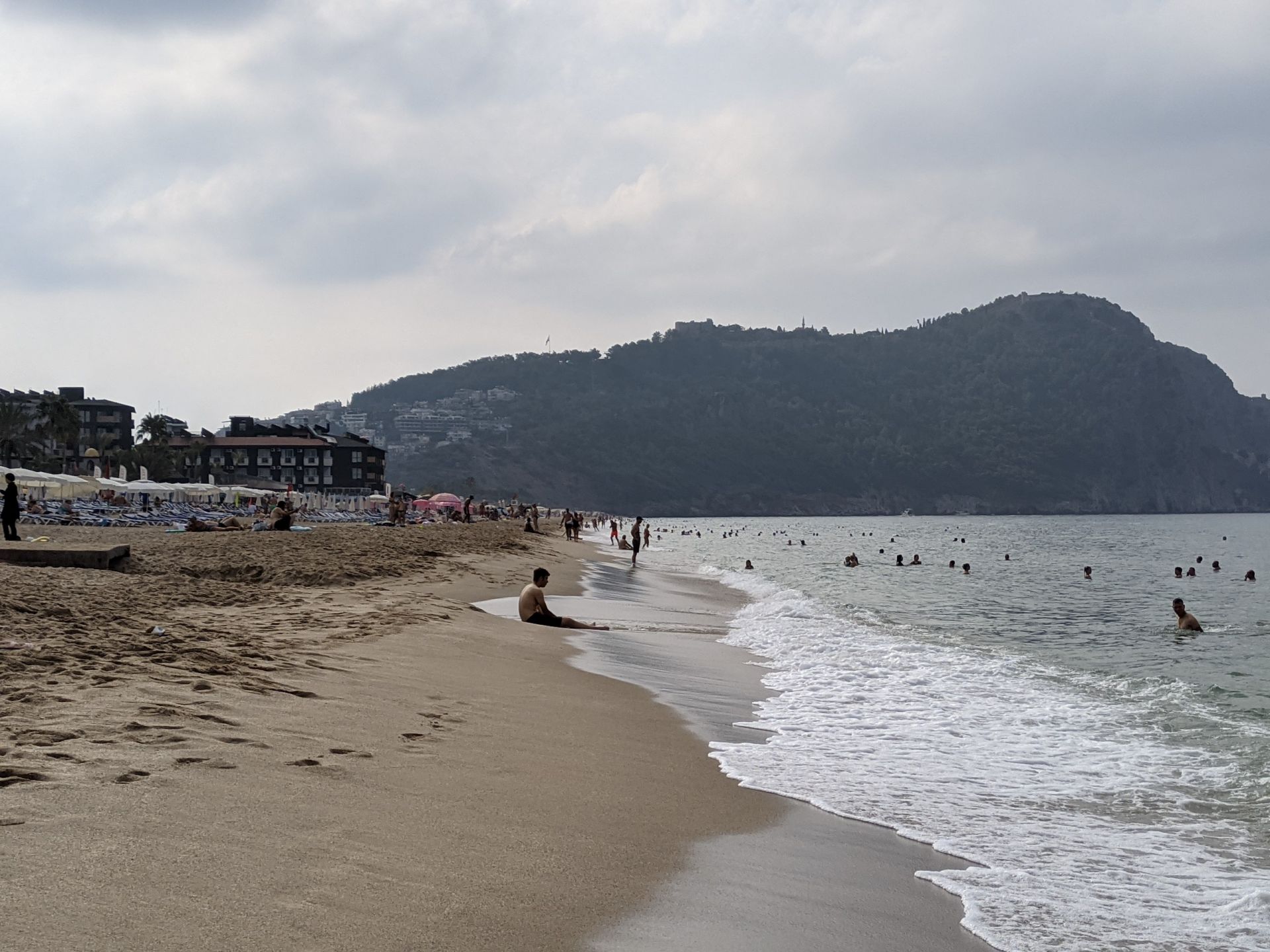 Foto de Playa de Cleopatra y el asentamiento