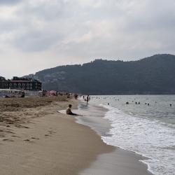 Foto de Playa de Cleopatra y el asentamiento